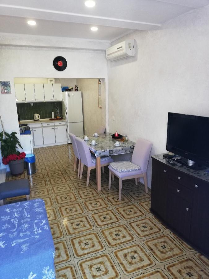 Apartments By The Sea Baska Voda, Makarska - 12714 Exterior photo
